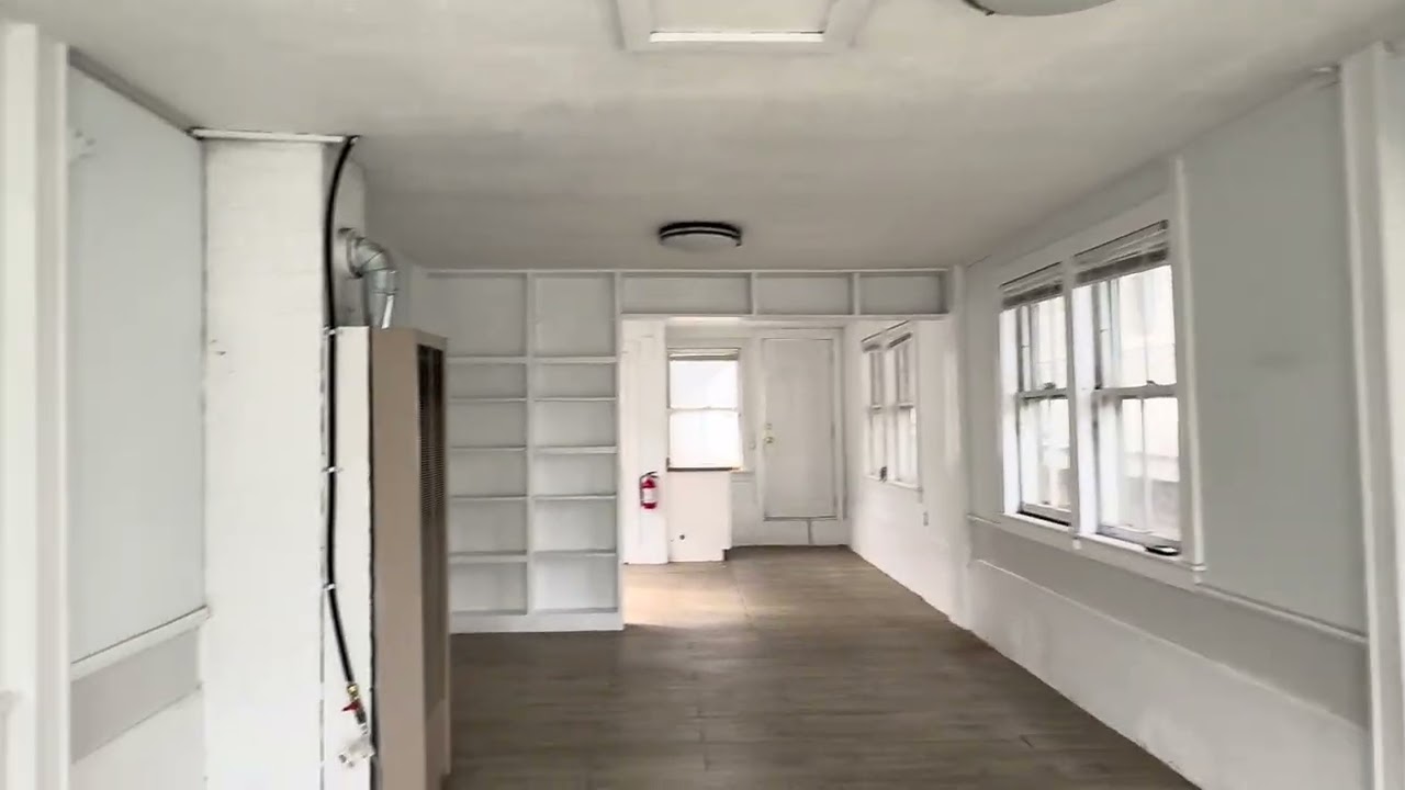 Video Tour Thumbnail