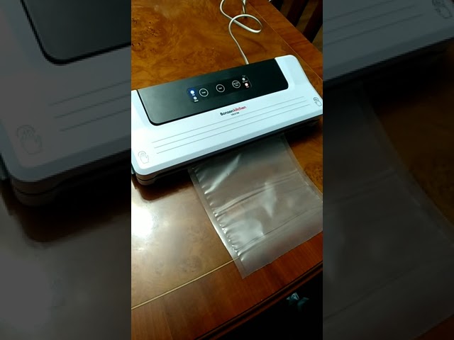 Vídeo relacionado con Bonsenkitchen Envasadora al Vacío 4 en 1 para Uso Doméstico y Comercial, Maquina al Vacio de Alimentos, Incluyendo 5 Bolsas (Grey)