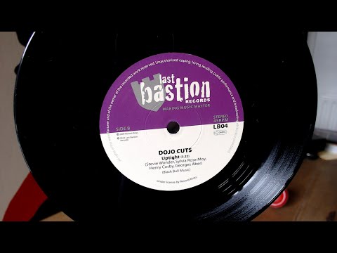 Uptight - Dojo Cuts (2009) Live Vinyl Playthrough