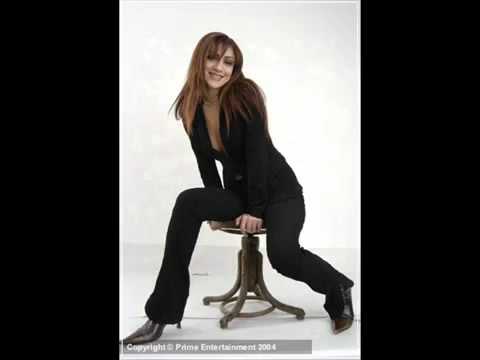 Nune Yesayan - Dzyun