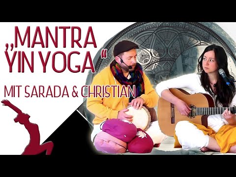 Mantra Yin Yogastunde mit Christian und Sarada - Yoga Vidya Ashram Live - 16:15 Uhr 03.04.2021