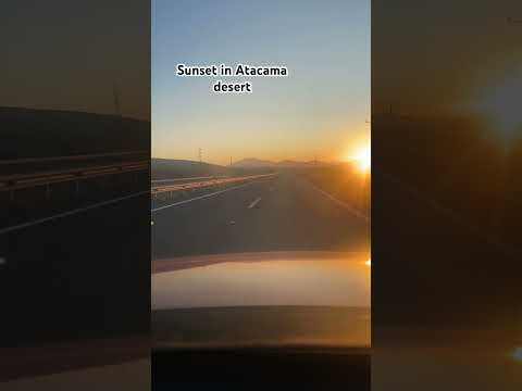 Ruta 5 entre Vallenar y La Serena, atardecer en Atacama #travel #andes #autopista