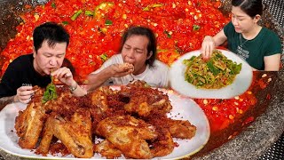 DI MASAKIN ISTRI AYAM SERUNDENG AMA SAMBAL TEMPONG,,AKHIRNYA MAS GONDRONG MAKAN DAGING !!