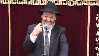 לא לפגוע בשני | שיחת השבוע | הרב מיכאל מזוז (הרב דניאל זר) - התמונה מוצגת ישירות מתוך אתר האינטרנט יוטיוב. זכויות היוצרים בתמונה שייכות ליוצרה. קישור קרדיט למקור התוכן נמצא בתוך דף הסרטון