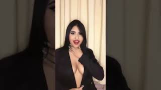 Big Boobs outfit change/巨乳衣装変更 #TikTok #shorts