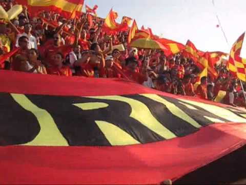 "SALIDA CONTRA VELEZ FURIAROJA" Barra: Fúria Roja • Club: Unión Española