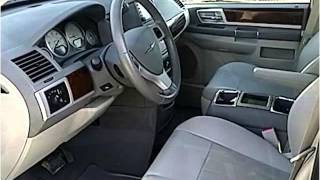 preview picture of video '2010 Chrysler Town & Country Used Cars Milton VT'