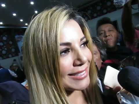 ALEIDA NUÑEZ NUEVAMENTE CORONADA REINA DE LOS MARIACHIS