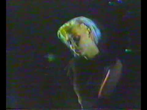 Xmal Deutschland - live 1984 (16/17) - Incubus Succubus II