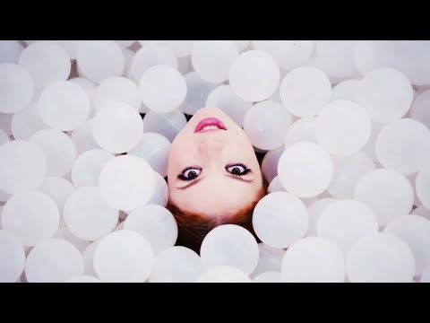 Nagy Bogi - Mire voltam jó?