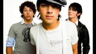 Jonas Brothers ~ Poison Ivy with lyrics