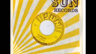 ERNIE CHAFFIN -  LAUGHIN' AND JOKIN'  - I'M LONESOME -  SUN 275 wmv