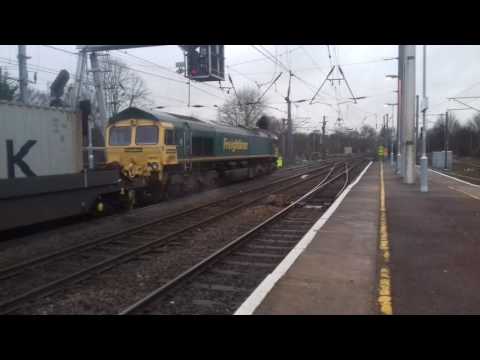 66557 at ipswich  full bore   with 4l32 bristol  to Felixstowe