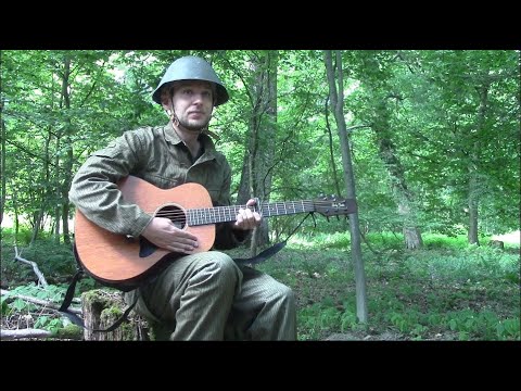 East German Soldier Sings - Arbeiter von Wien [+ English Translation]