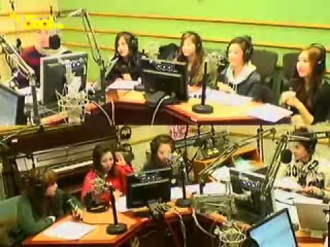 20111125 Apink - SJ's Kiss the Radio