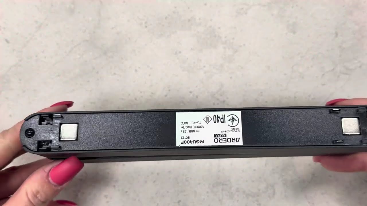 Магнітний трековий світильник ARDERO MGU400F ULTRA 12W 4000К чорний 80132