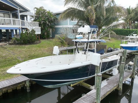 2007 Triton 351 CC Video