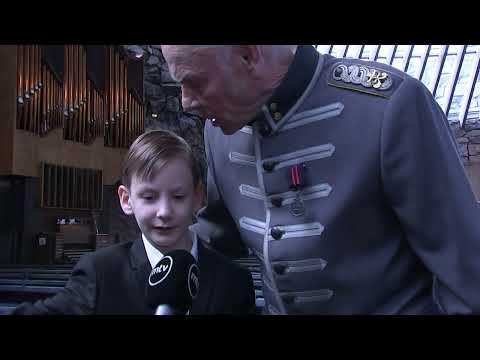 8-vuotias Anton pääsi esiintymään suuren idolinsa Jorma Hynnisen kanssa -    'Veteraanin iltahuuto'