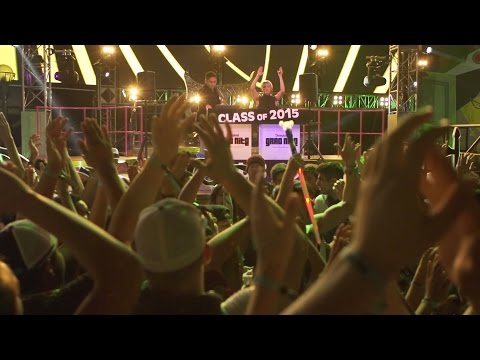 GRIP DAT:  DJ Cole Plante performing at California Adventure