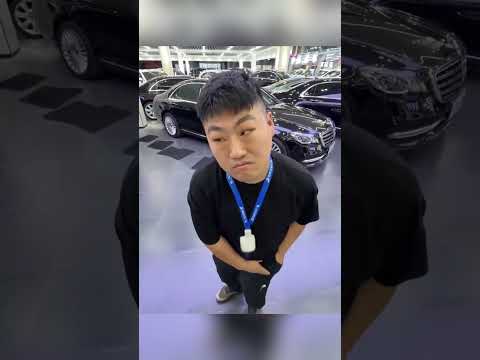 Diremehkan Teman Karena Tak Punya Mobil, Pria Ini Malah Menyulap Mobil Tua Jadi Seperti Baru\!
