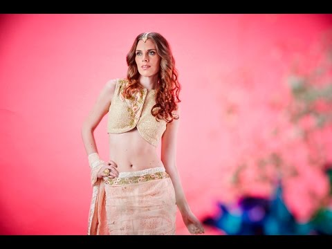 download lagu mp3 mp4 Ritu Seksaria Designer, download lagu Ritu Seksaria Designer gratis, unduh video klip Ritu Seksaria Designer