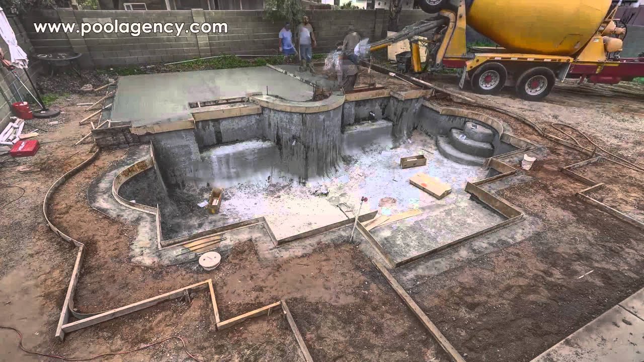 Pool construction time lapse video by Pool Agency