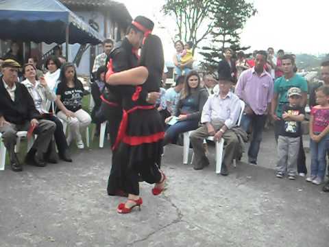 SDC18502 MORENA PILAR ( MILONGA ) LAS BORDONAS.