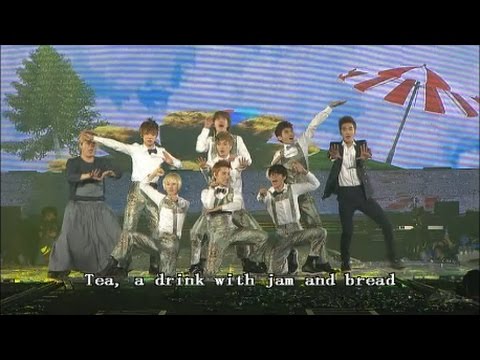 Super Junior Super Show 4 - VCR + Do Re Mi Song