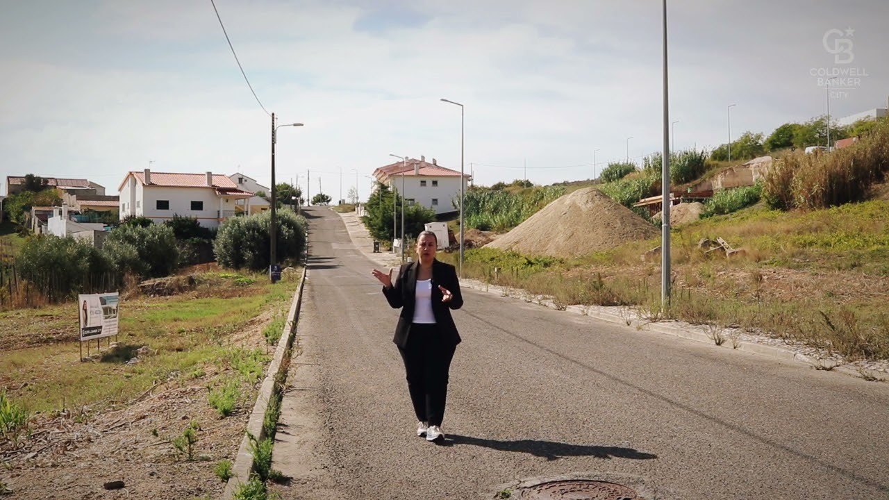 Land for sale in Alenquer, Portugal — €460,000