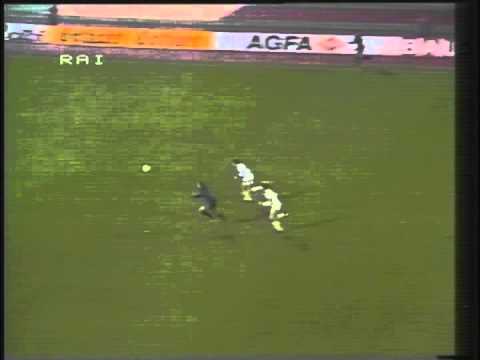 1984 November 28 SV Hamburg West Germany 2 Internazionale Milano Italy 1 UEFA Cup