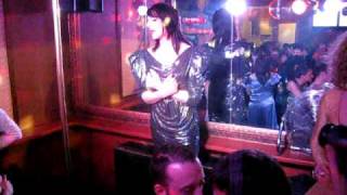 UNE FEMME A QUI L&#39;ON MENT   CHIMENE BADI &amp; VOLE 6 CELINE DION samedi 27 mars 2009 par Legna Vera