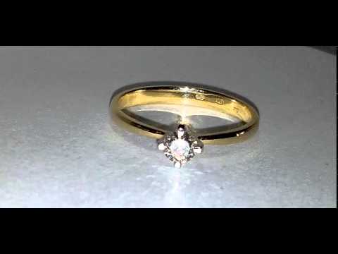 luxury 0.25ct J/VS diamond ring from 14k white gold