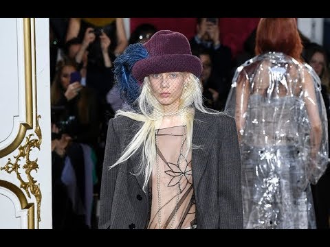 JOHN GALLIANO Fall 2018/2019 Paris - Fashion Channel