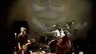 07. Creepy Smell - Melvins - Kennel Club, San Francisco, CA - 4.24.92