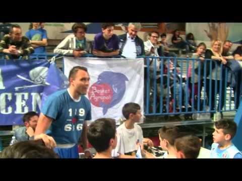 Basket: le immagini di Bcc Agropoli-Benacquista Latina