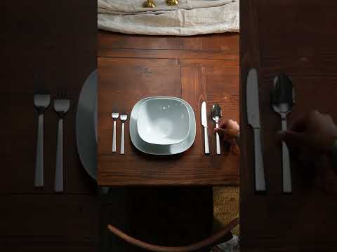 Zwilling KING 68 dalių stalo įrankių rinkinys (07041-338-0) video