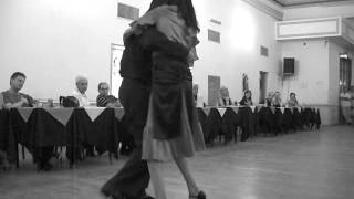 El Pañuelito - Roxina Villegas y Adrian Griffero en la Milonga Solidaria