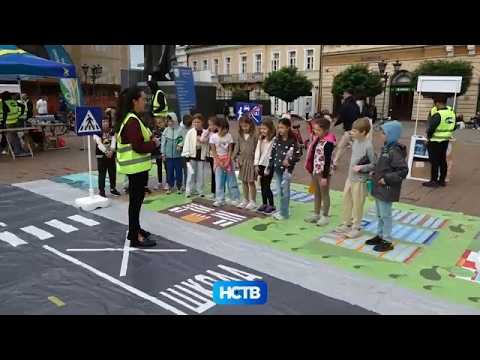 Градоначелник Мићин поздравио најмлађе бициклисте на Тргу слободе (Новосадска телевизија, 22. 9. 2026.)