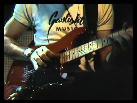 Goldrush : Sweet Elise (live c 1983)  Tommy & Phil Emmanuel