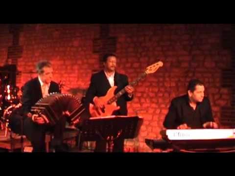 download lagu mp3 mp4 Orchestre De Tango Argentin, download lagu Orchestre De Tango Argentin gratis, unduh video klip Orchestre De Tango Argentin