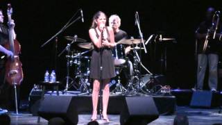 Nikki Yanofsky sings &quot;God Bless The Child&quot; in 2009