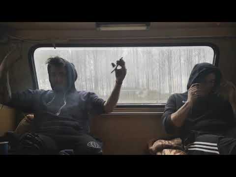 moodyRobson x Roshi #Hot16Challenge2