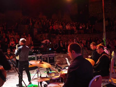 Belo lice ljubam jas - Goran Papazz ft. Ansambl Biljana, Tanche Grozdanovski, Ratko Dautovski