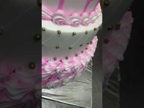 Pink cake l chocolate cake decorating ideas #shorts