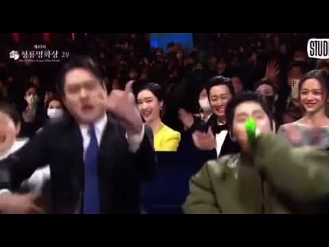 He’s so chaotic omg I can’t stop laughing..#fyp’’ #kpop