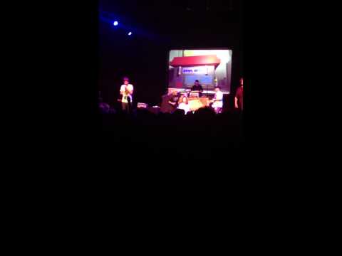 Aesop rock @union transfer| girl getting a bad haircut in s