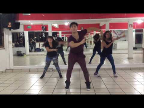 Dama de Hierro - Cristian Islas