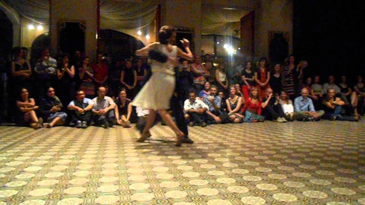 Demian Garcia & Eugenia Ramirez en Patio de Tango 2013.