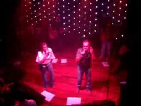 Esperando Por Você - Camila Prates e Henrique