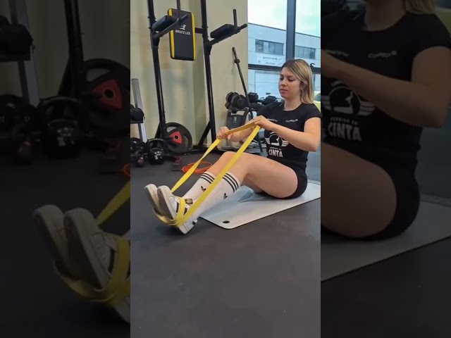 Vídeo relacionado con 2PCS Bandas de Resistencia con Mangos, Elástico de Fitness de 6 Tubos, Bandas de Resistencia para Entrenamiento, Equipo de Fitness de Látex para Brazo, Piernas, Cintura y Abdomen